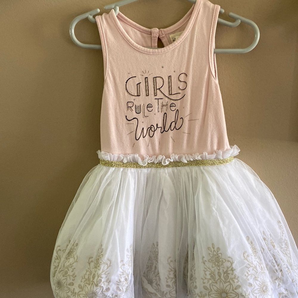 Girls rule the world Beautiful dress 2t